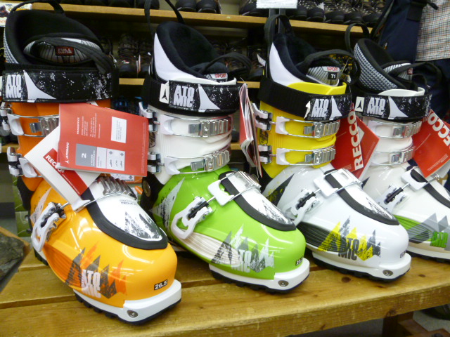 23.5、24.5、25.5,26.5cm限定ですが