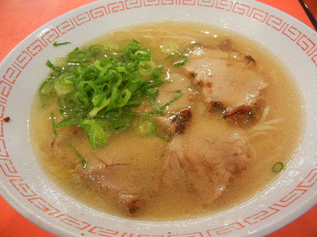 金龍ラーメン_e0028505_07423154.jpg