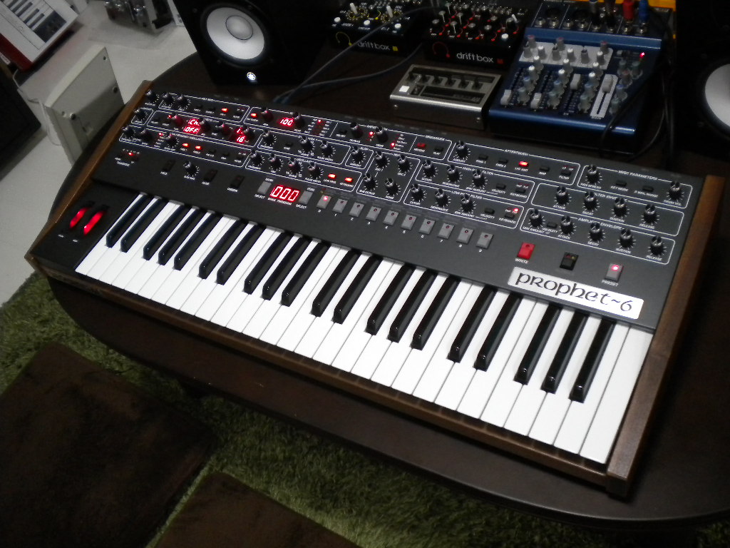 SEQUENTIAL prophet-6試奏記 : 風流音色まねゑもん SEQUENTIAL prophet-6試奏記 : 風流音色まねゑもん
