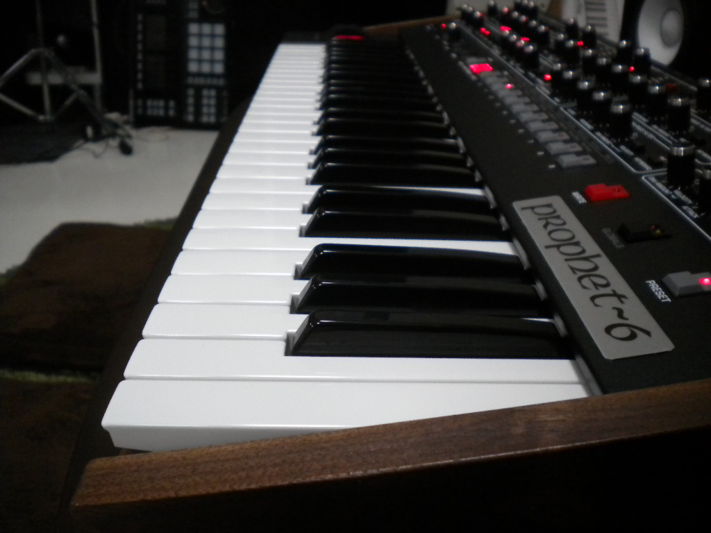 SEQUENTIAL prophet-6試奏記 : 風流音色まねゑもん