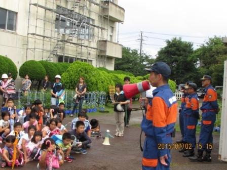 避難訓練　消防団との連携_b0208358_11364781.jpg