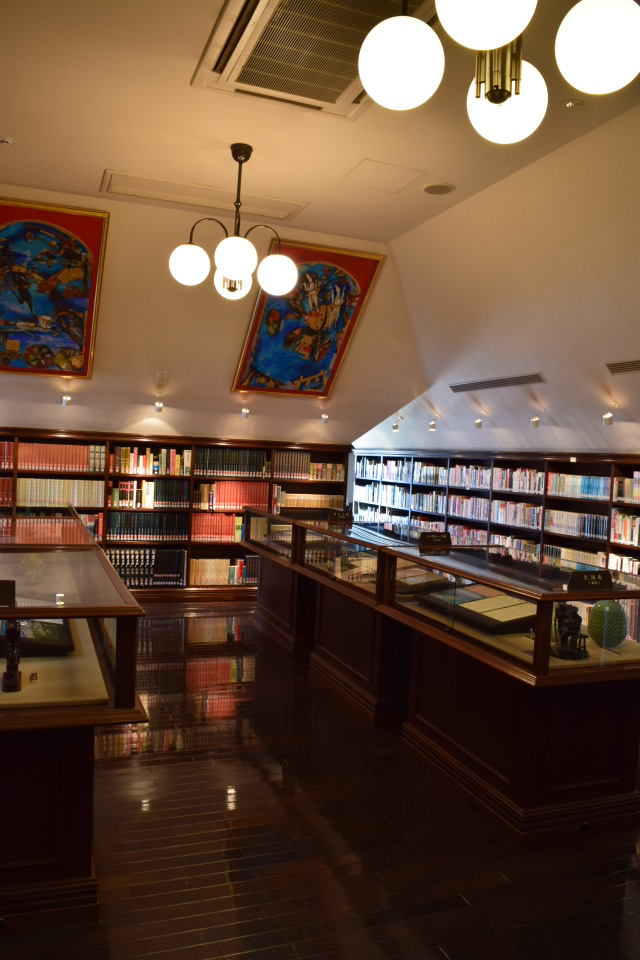 福岡県北九州市立国際友好記念図書館(明治モダン建築探訪番外編)_f0142606_7491971.jpg