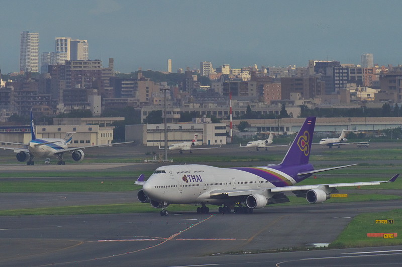 HS-TGZ　　タイ国際航空　B747-400_c0158519_06165949.jpg