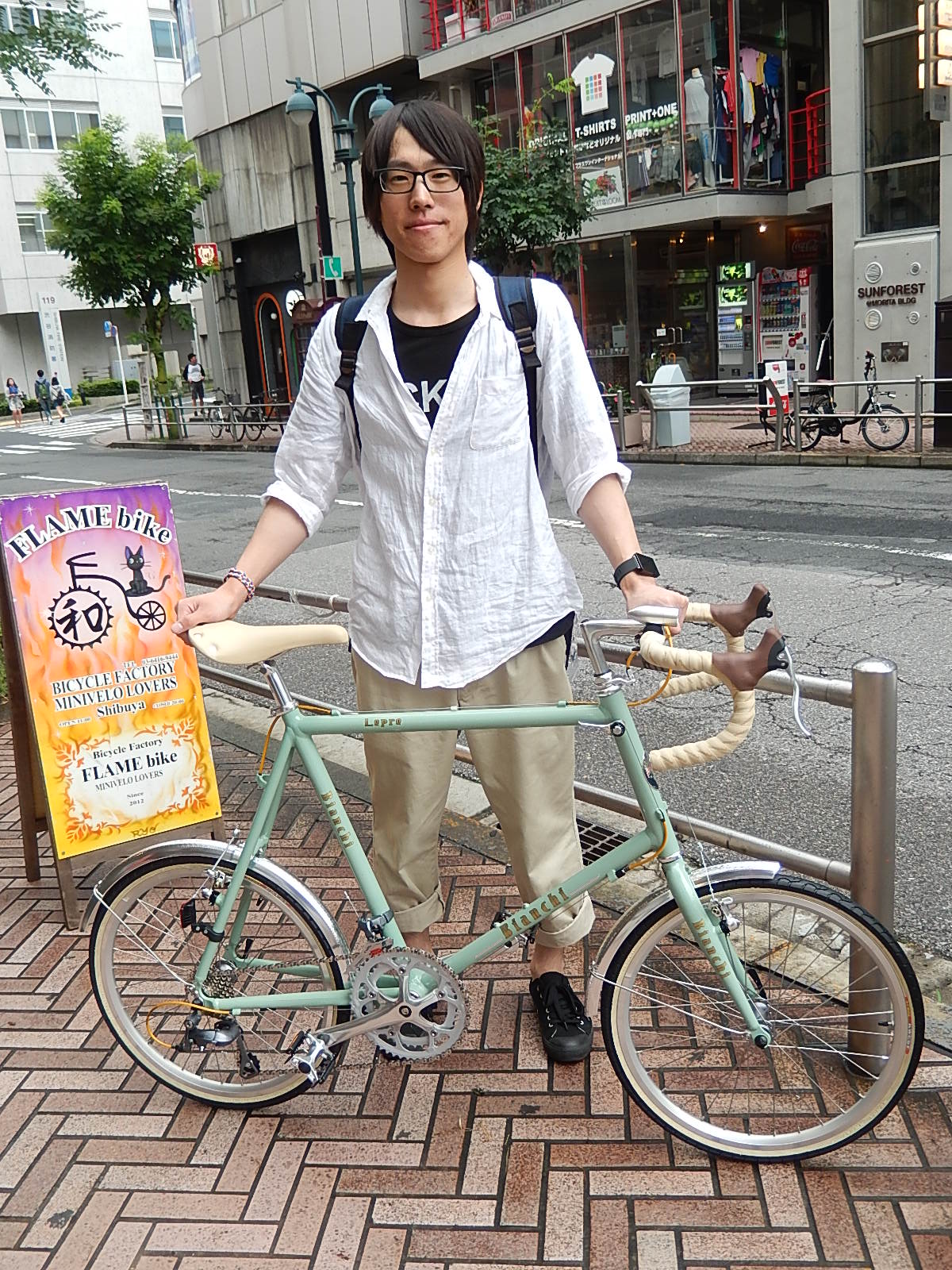 7月5日　渋谷　原宿　の自転車屋　FLAME bike前です_e0188759_17193352.jpg