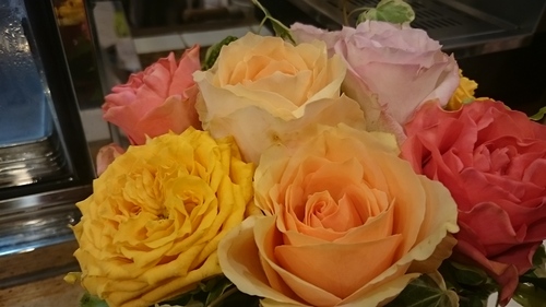 「お花でいっぱい」_a0075684_2137463.jpg