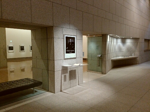 カナダ大使館で世界的偉人のポートレート15点『ユーサフ・カーシュ : Portraits』写真展_c0060143_21471634.jpg