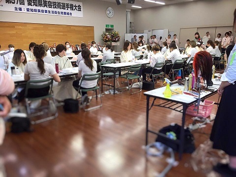 第57回愛知県美容技術選手権大会_a0327601_15053019.jpg