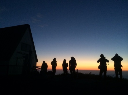 御来光登山、一緒にいかがですか？？_f0101226_12220243.jpg