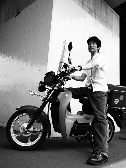 5COLORS「君はなんでそのバイクに乗ってるの?」#98_f0203027_15294334.jpg