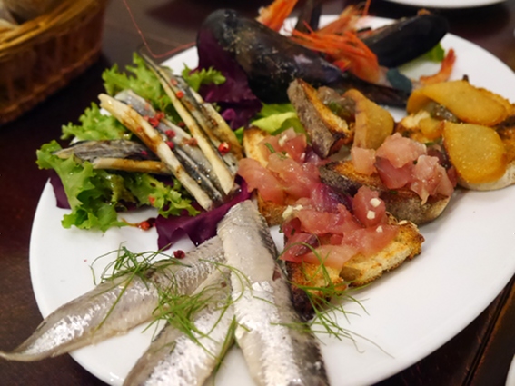PANE e VINO 〜パーネ ェ ヴィーノ〜_b0118001_238366.jpg