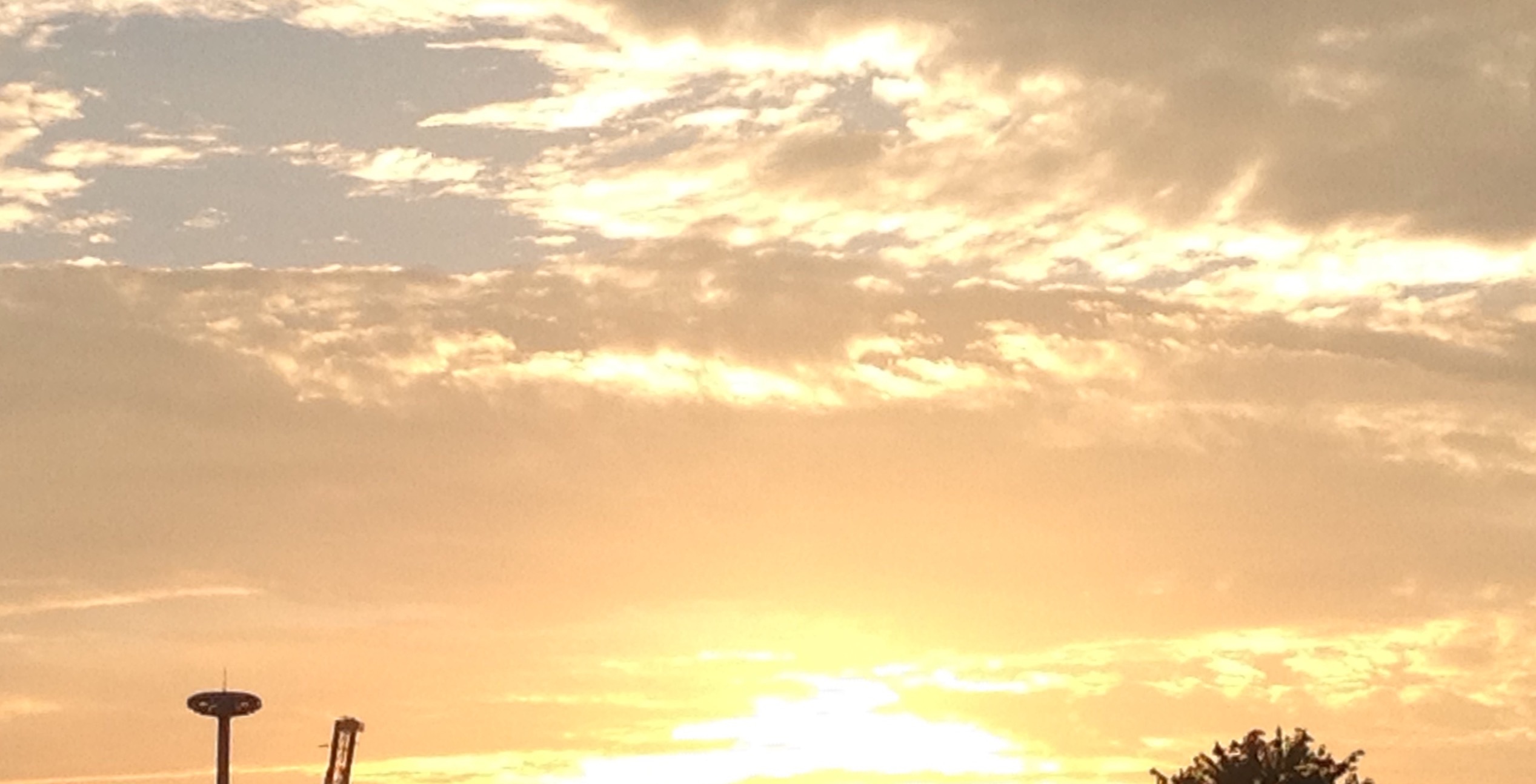 夏 の 夕焼け 磯 良 の 海 夏 の 夕焼け 磯 良 の 海