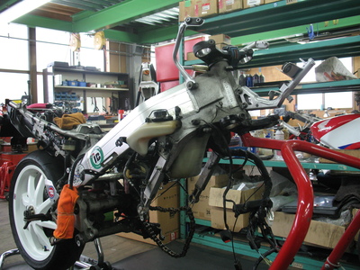 NSR250R MC28 フルO/H④_e0114857_21132783.jpg