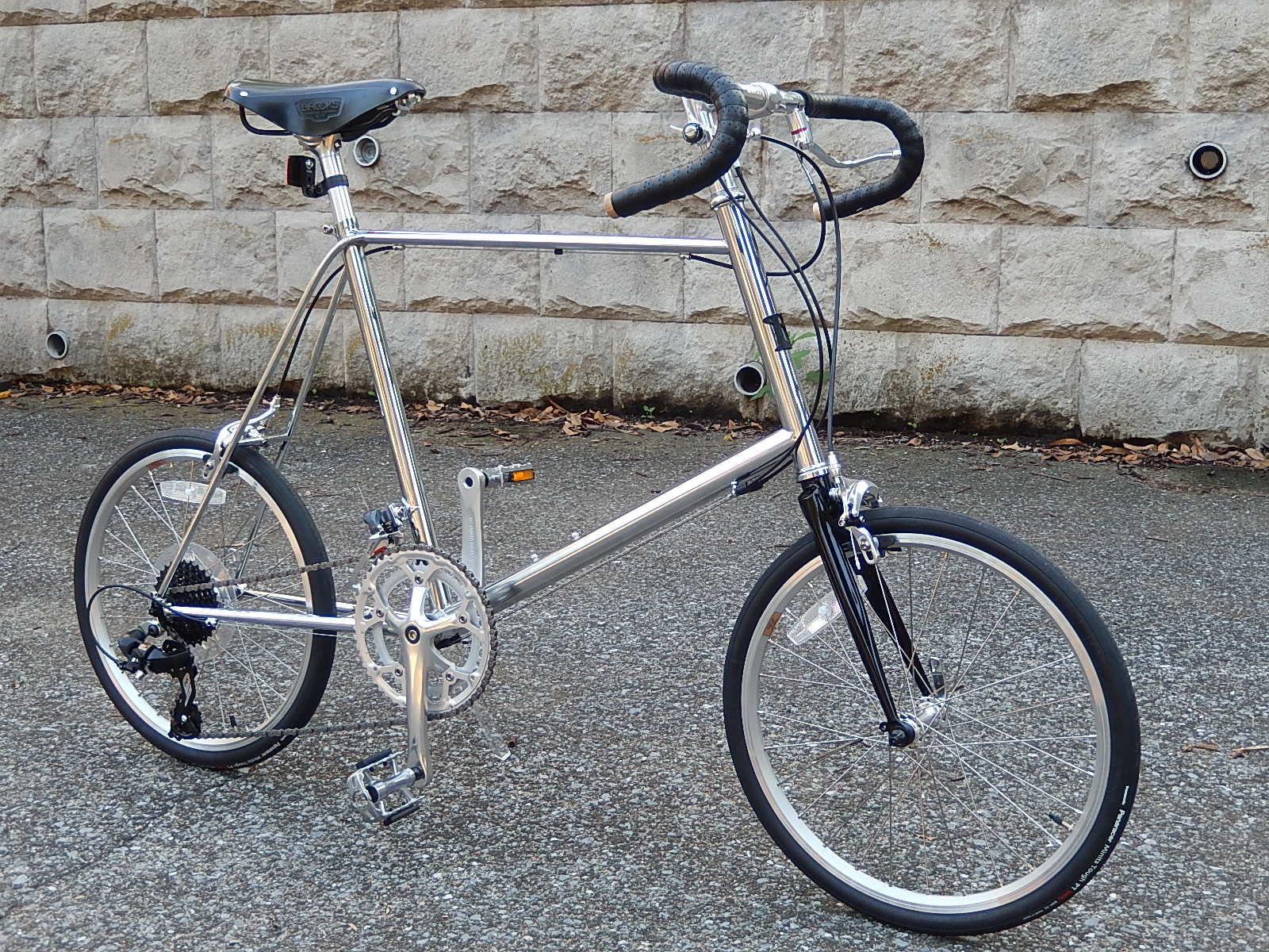 7月10日 渋谷 原宿 の自転車屋 FLAME bike前です_e0188759_1872743.jpg