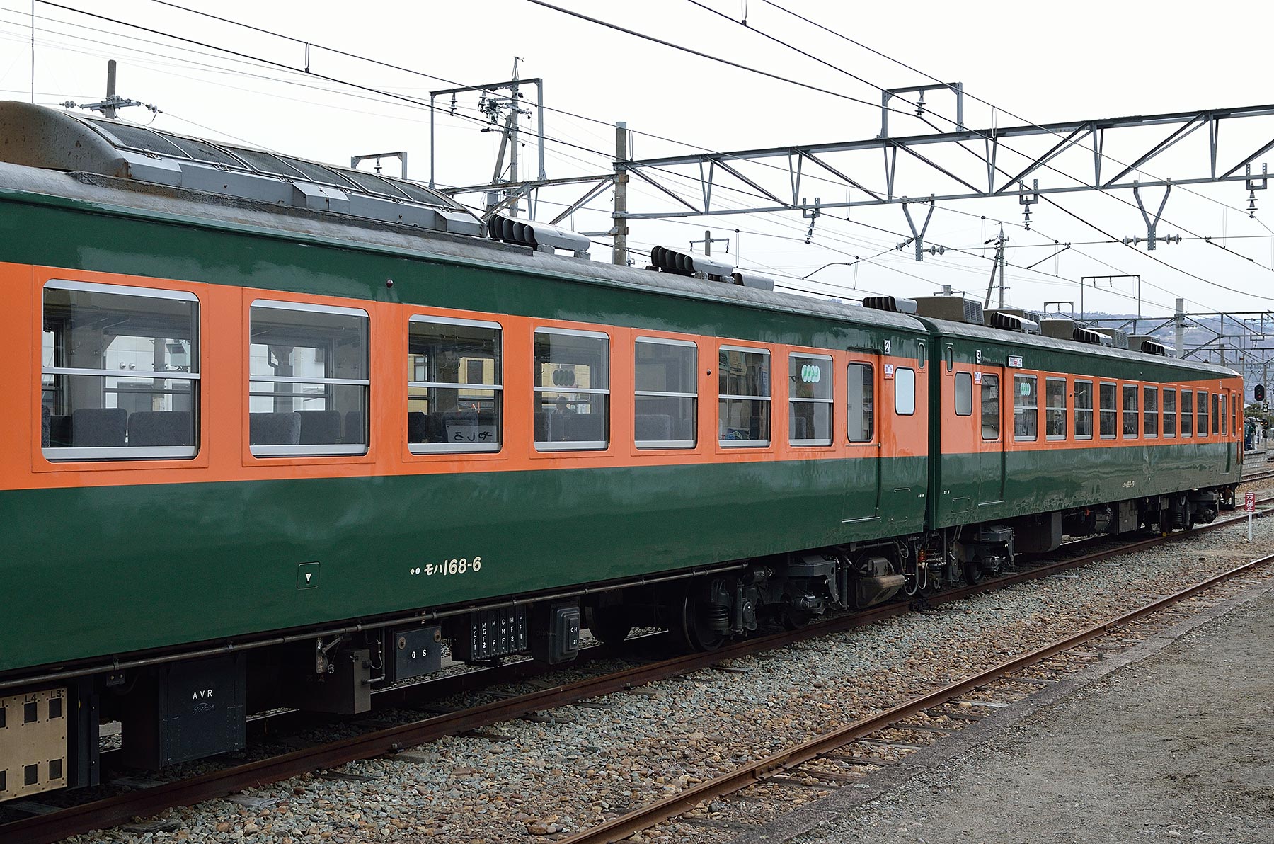 しなの鉄道 169系 / S52 : SKY LOUNGE GARDEN -transporter side-