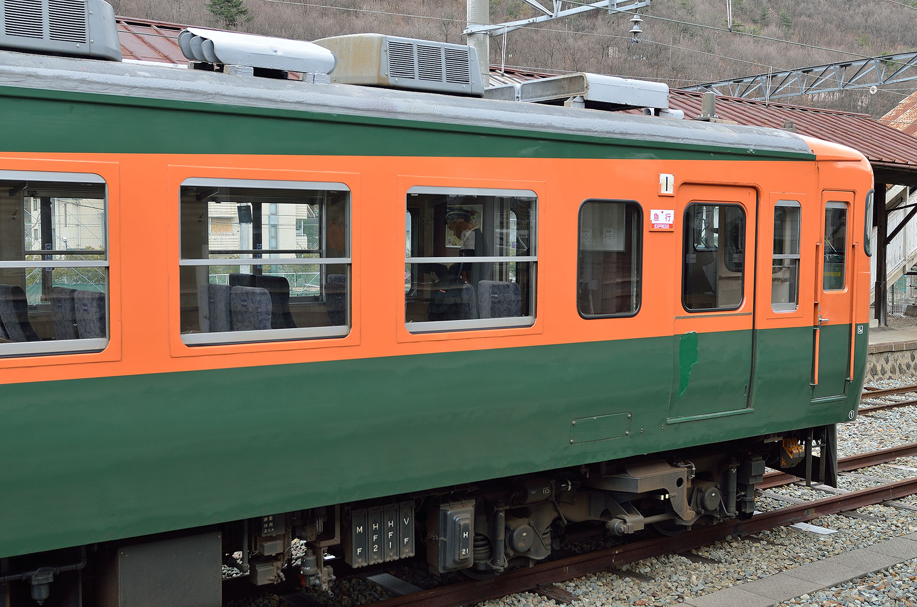 Nゲージ TOMIX しなの鉄道 169系 S51編成・S52編成 走行シーン集