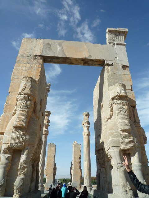 ペルシャ人の都ペルセポリス♪　遺跡好きにはたまらないイランの世界遺産_b0287088_20412949.jpg