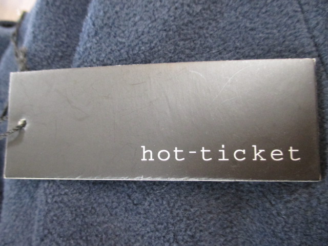 HOT TIKET_e0076692_18443224.jpg