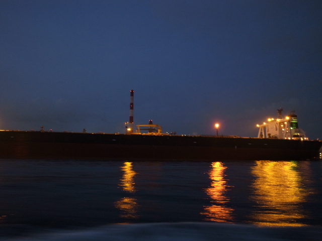 瀬戸内海の夕景と水島コンビナート工場夜景クルージング_f0197703_15351331.jpg