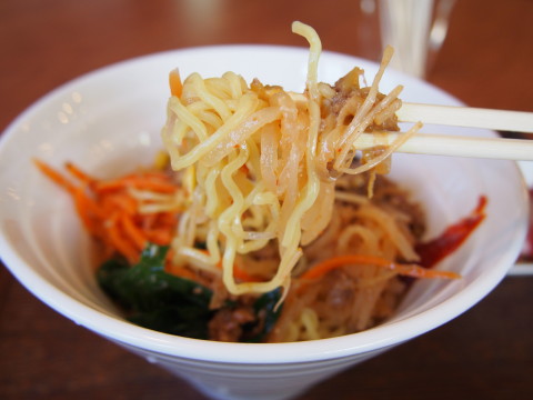 おおわにもやしのビビン麺：ランチとそうざいの店なでしこ（大鰐町）_b0147224_19492896.jpg