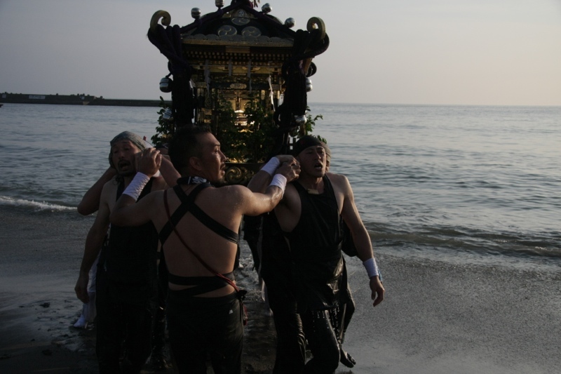 秋谷神明社　御祭禮　2015-男神輿2_f0156448_22022241.jpg