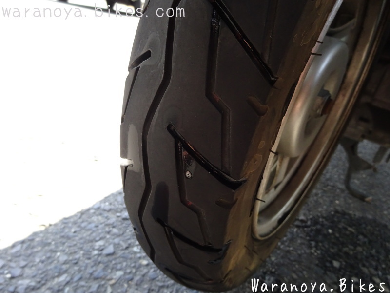 タイヤの経年劣化によるパンク症状 京都バイク 二輪車出張修理専門店のワラノヤバイクスです 近畿 京都 スクーター バイクの出張修理専門店 ワラノヤバイクスのリペア日報