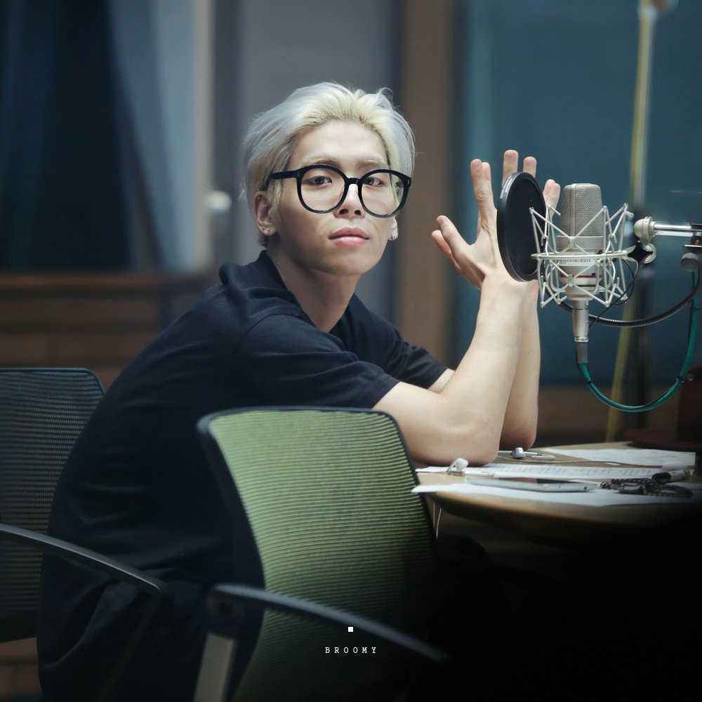 Jonghyun \' MBC Blue Night Radio ④ \' // 150710_e0080563_23151875.jpg