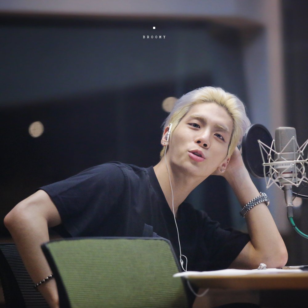 Jonghyun \' MBC Blue Night Radio ④ \' // 150710_e0080563_23152010.jpg