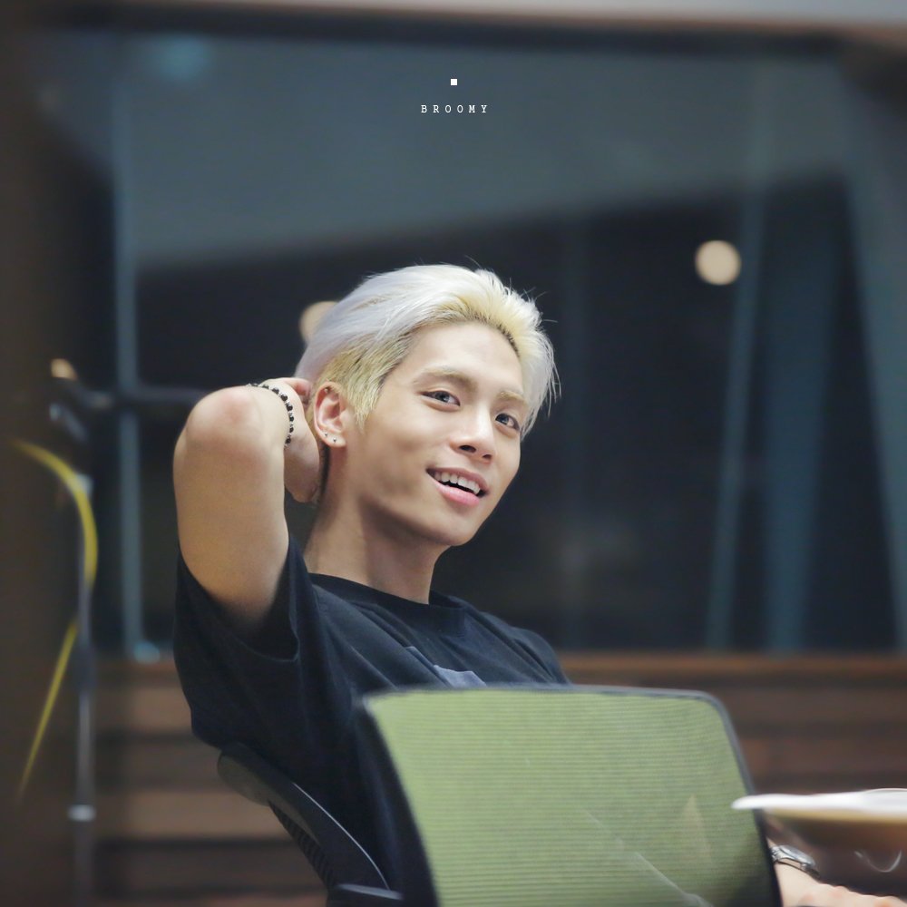 Jonghyun \' MBC Blue Night Radio ④ \' // 150710_e0080563_23153981.jpg