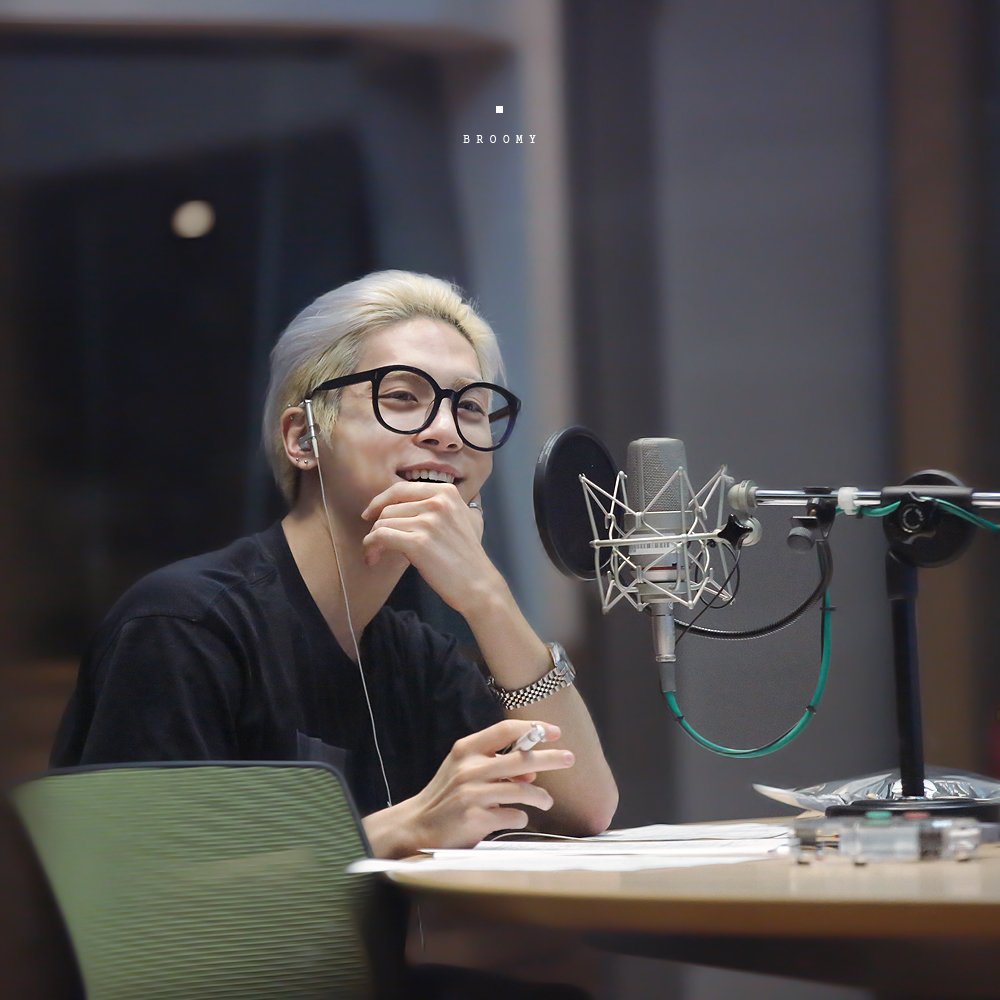 Jonghyun \' MBC Blue Night Radio ④ \' // 150710_e0080563_2317337.jpg