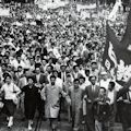 戦争か革命か - 55年前と同じ岐路 (7月15日は岸内閣総辞職の日)_c0315619_1623745.jpg