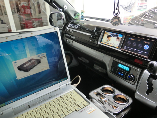 ハイエース完成!!_c0360321_22532687.jpg