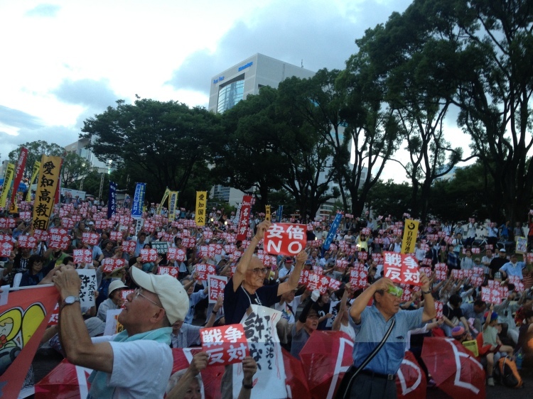 15/7/14(火)戦争法案強行採決に反対する集会・デモ 名古屋市ひかりの広場に1500人以上_c0241022_20091124.jpg