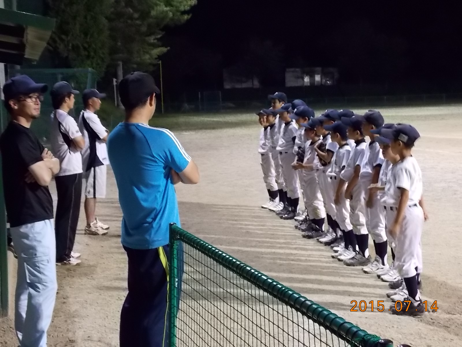 東濃大会前のナイター練習_d0010630_2155545.jpg