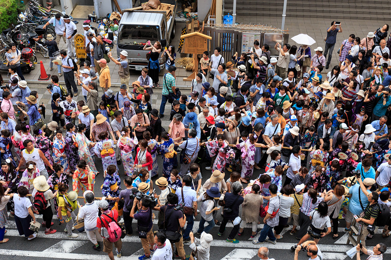 鶏鉾・曳初め(祇園祭2015)_f0155048_23501520.jpg