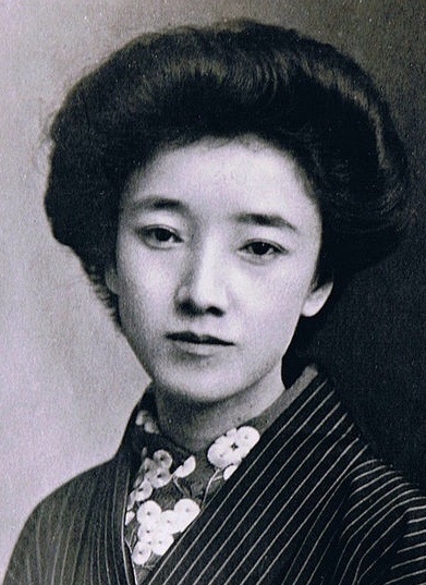 自由奔放 な 女神達 《 磯 良 の 海