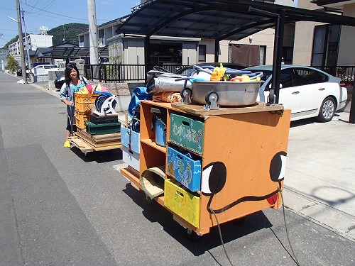 プールづくりとタライそーめん こども 感ぱにー プールづくりとタライそーめん こども 感ぱにー