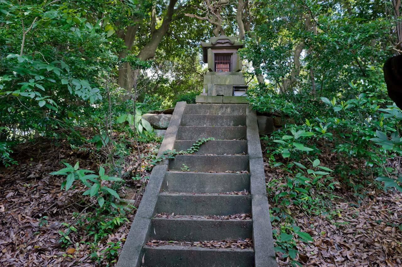 愛宕神社　佐賀県鳥栖市柚比町_b0023047_03094594.jpg