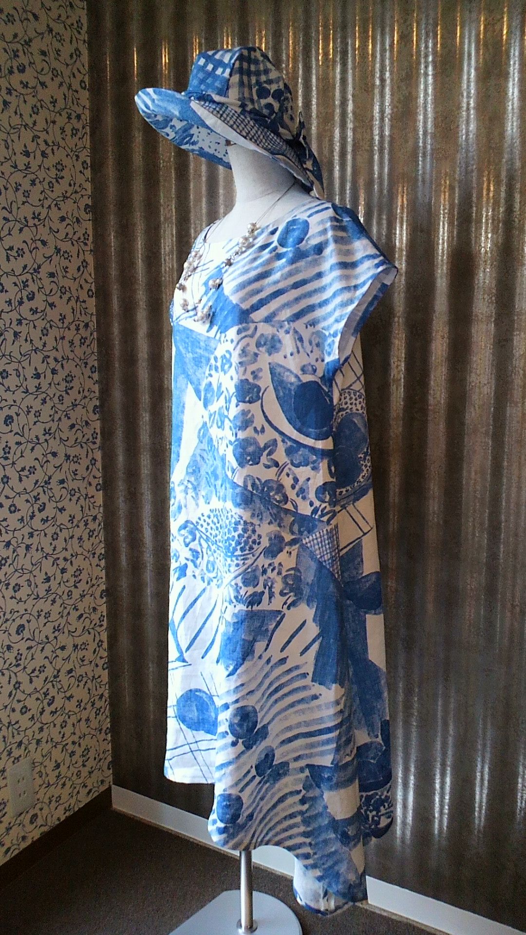 カーテン生地で作る 洋服_c0157866_12485857.jpg