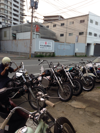 明日 明後日は臨時休業とさせて頂きます。_a0110720_19230722.jpg