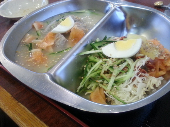 大久保にある冷麺専門店「板橋冷麺（パンギョネンミョン）」_f0283431_22245109.jpg