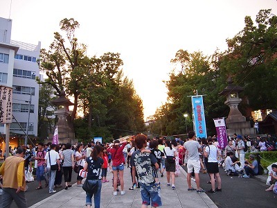 フェスじゃなくって盆踊りです み霊祭り 一休さん音頭 15 総持寺 鶴見 Buen Viaje ブエン ビアーへ 旅と猫