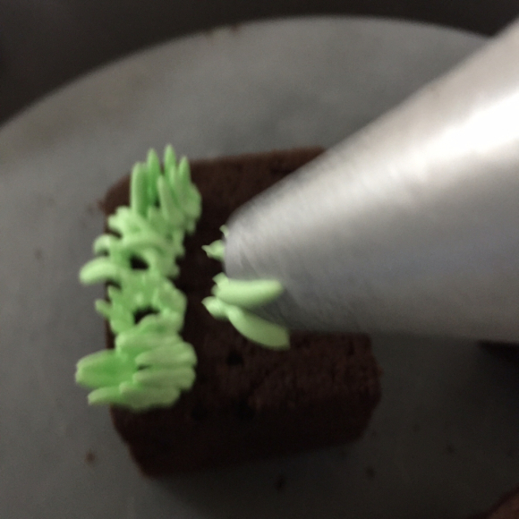 マインクラフト 草ブロックケーキ Minecraft Grass Block Cake 幸せなトカゲ おもにケーキをつくってます マインクラフト 草ブロックケーキ Minecraft Grass Block Cake 幸せなトカゲ おもにケーキをつくってます