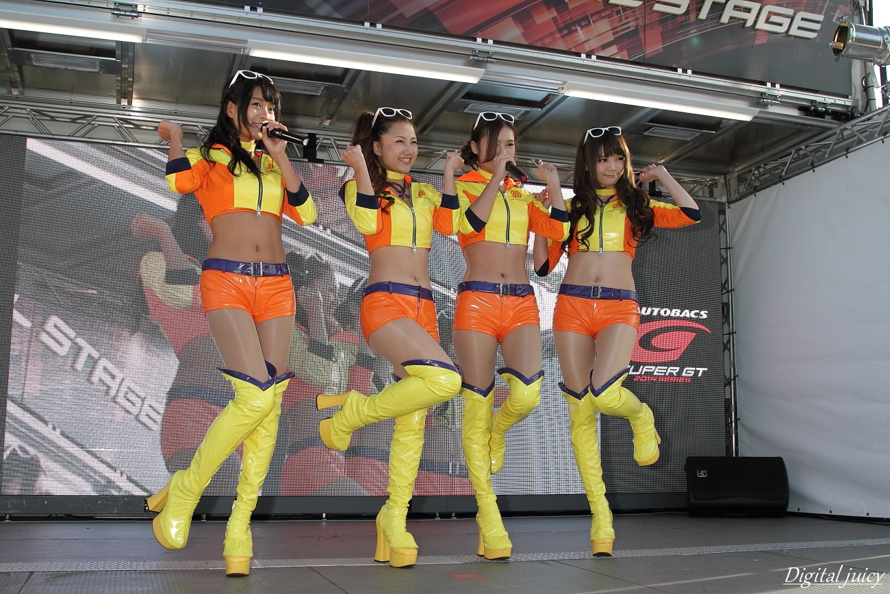 朔矢あいね さん & 野田桃加 さん(2014 DGRQ でちゃう!ガールズ)_c0216181_2256382.jpg