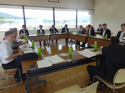 産業建設委員会行政調査_f0019487_1732380.jpg