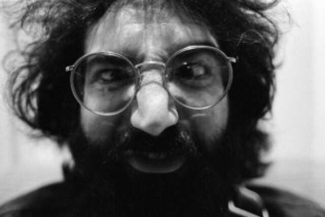 JERRY GARCIA 【GREATFUL DEAD】！！_e0313723_5264344.jpg