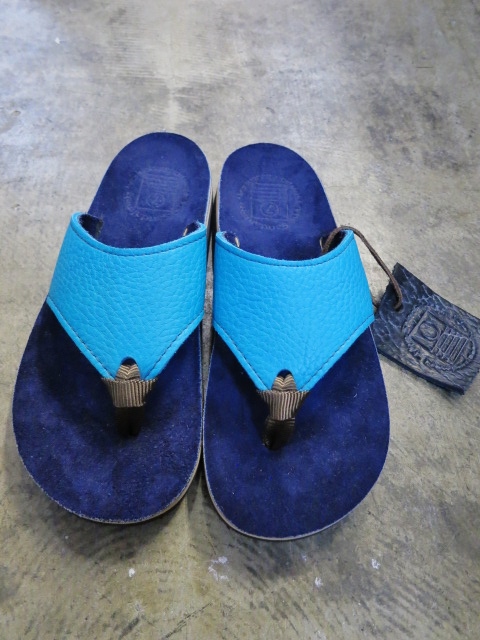 まさに今ですネ。。。THE SANDAL MAN (当店別注色)!★!_d0152280_22554619.jpg