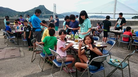 お別れ夕食会,…ミニ島キャンプ三日目の夜_d0265607_21212888.jpg