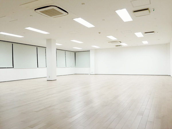 大阪ダンススタジオ改修!_f0300358_1171122.jpg
