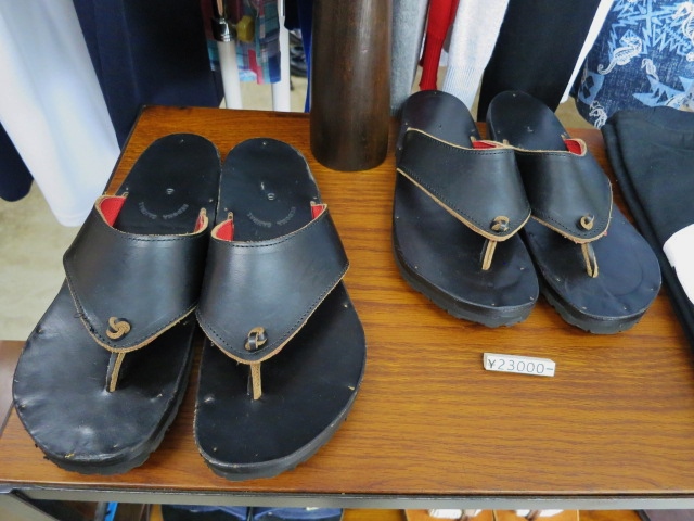 まさに今ですネ。。。THE SANDAL MAN (当店別注色)!★!_d0152280_1464531.jpg