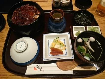 ひつまぶし備長エスカ店 ひつまぶし肝吸+ヱビス中生_b0042308_01455355.jpg